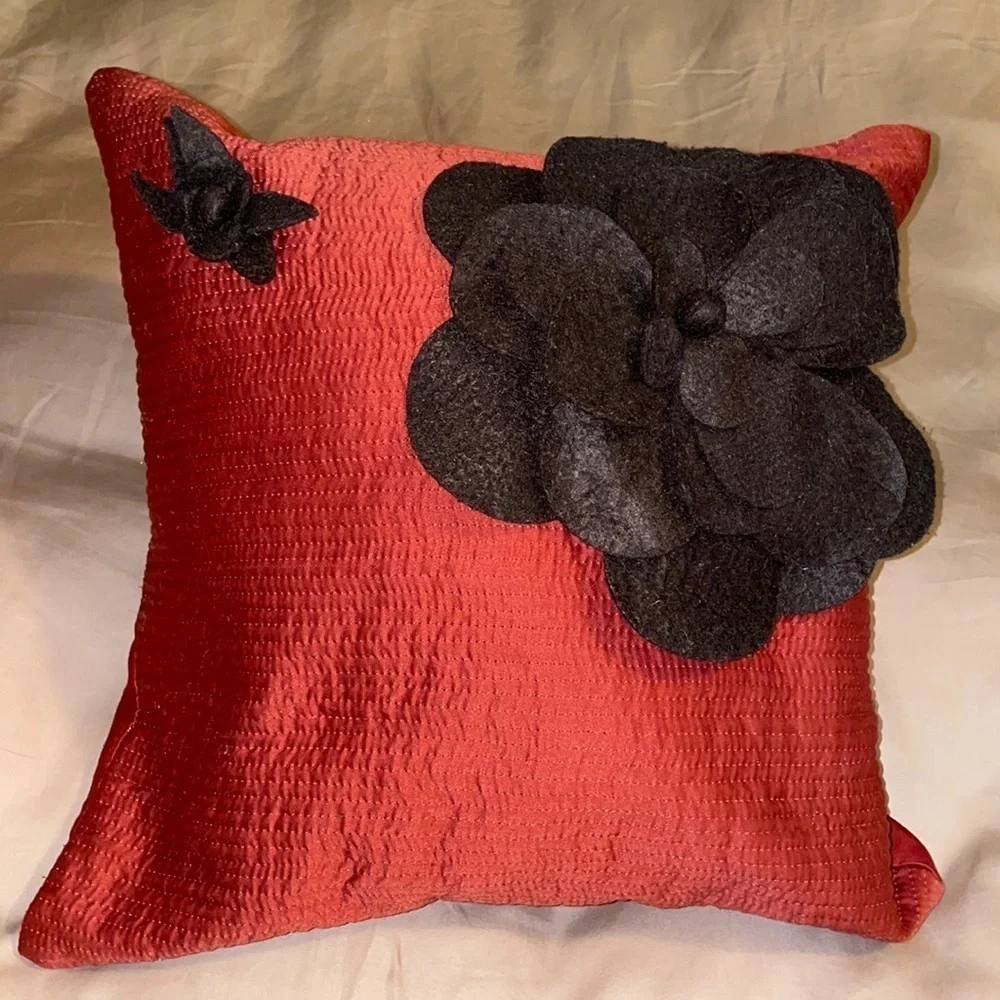 Simply Vera Vera Wang Red Throw Pillow With Floral Accents